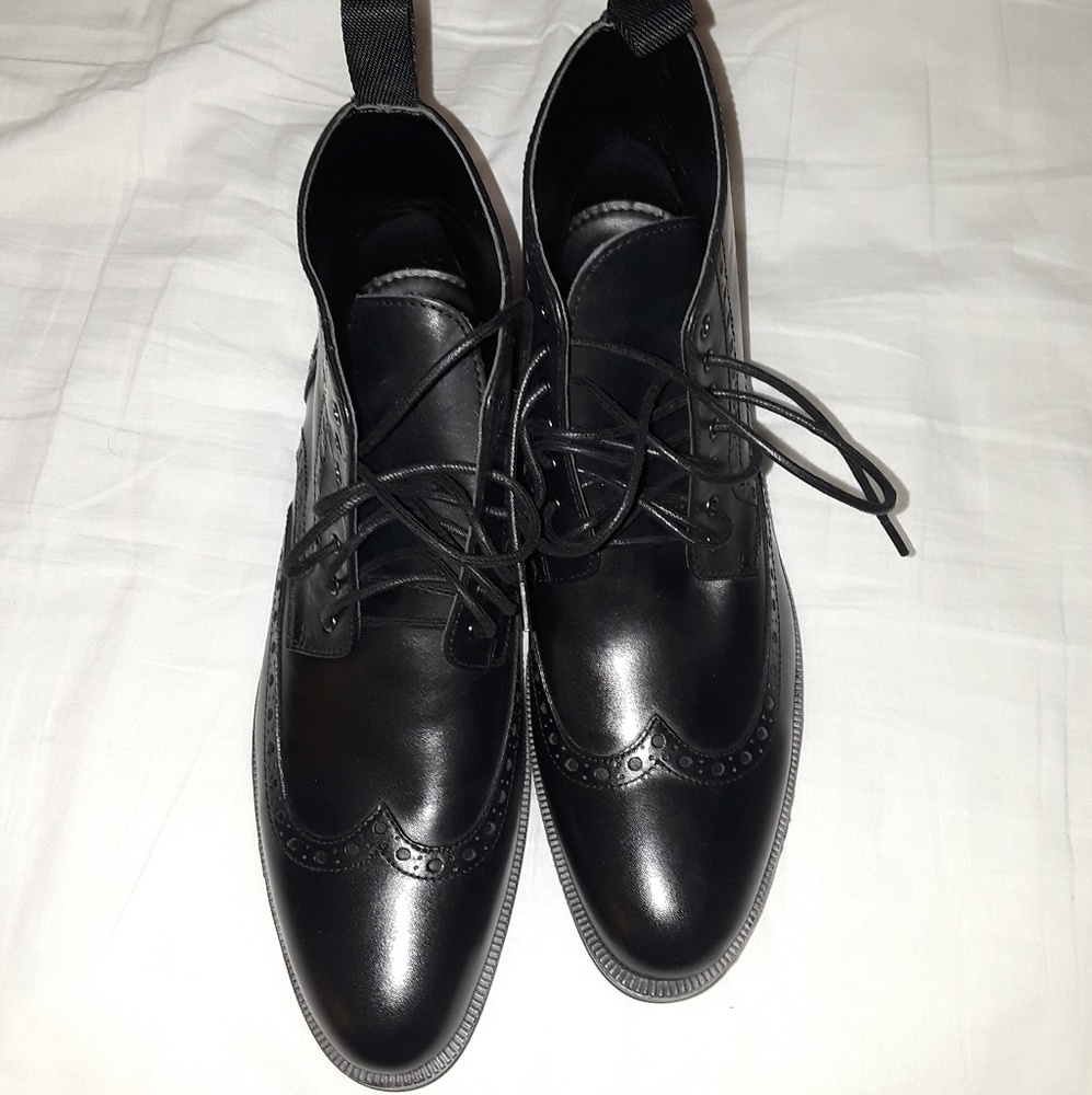 Rush Gordon Chukka boots